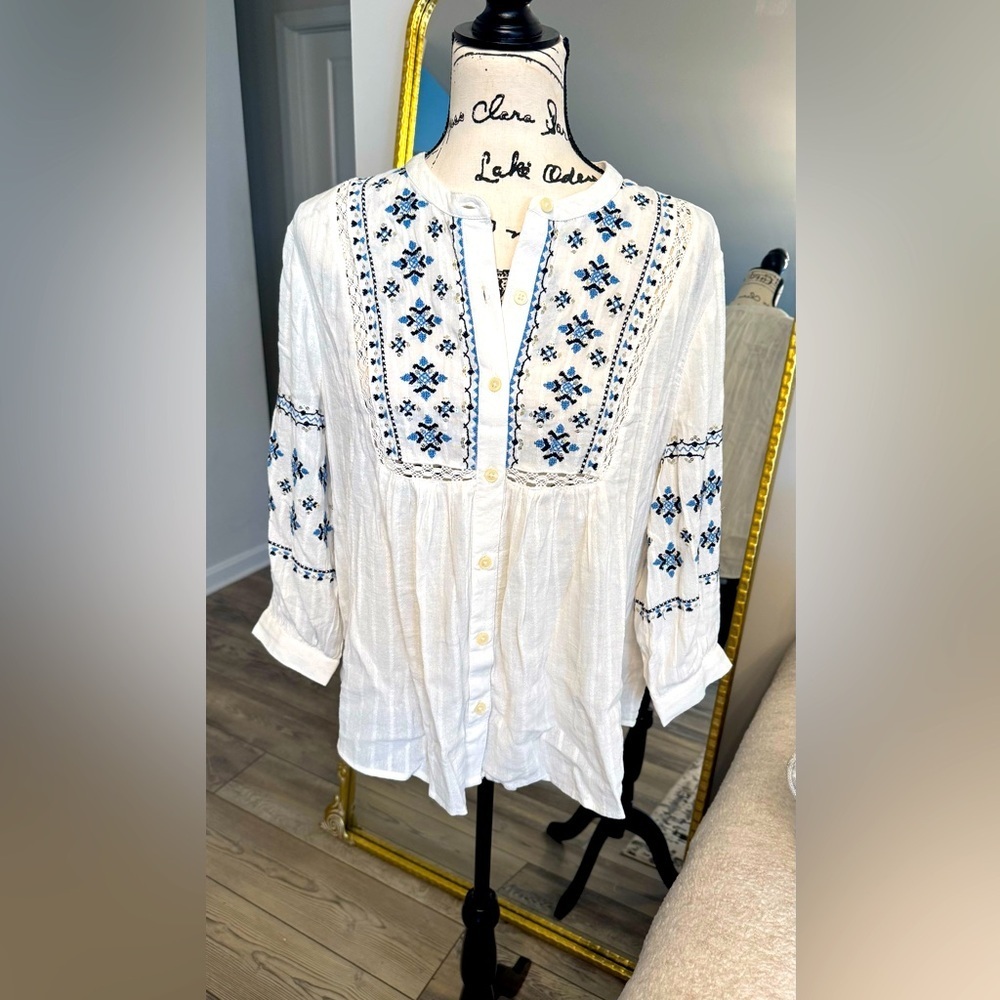 Style & Co. White Blouse with Blue Embroidery
